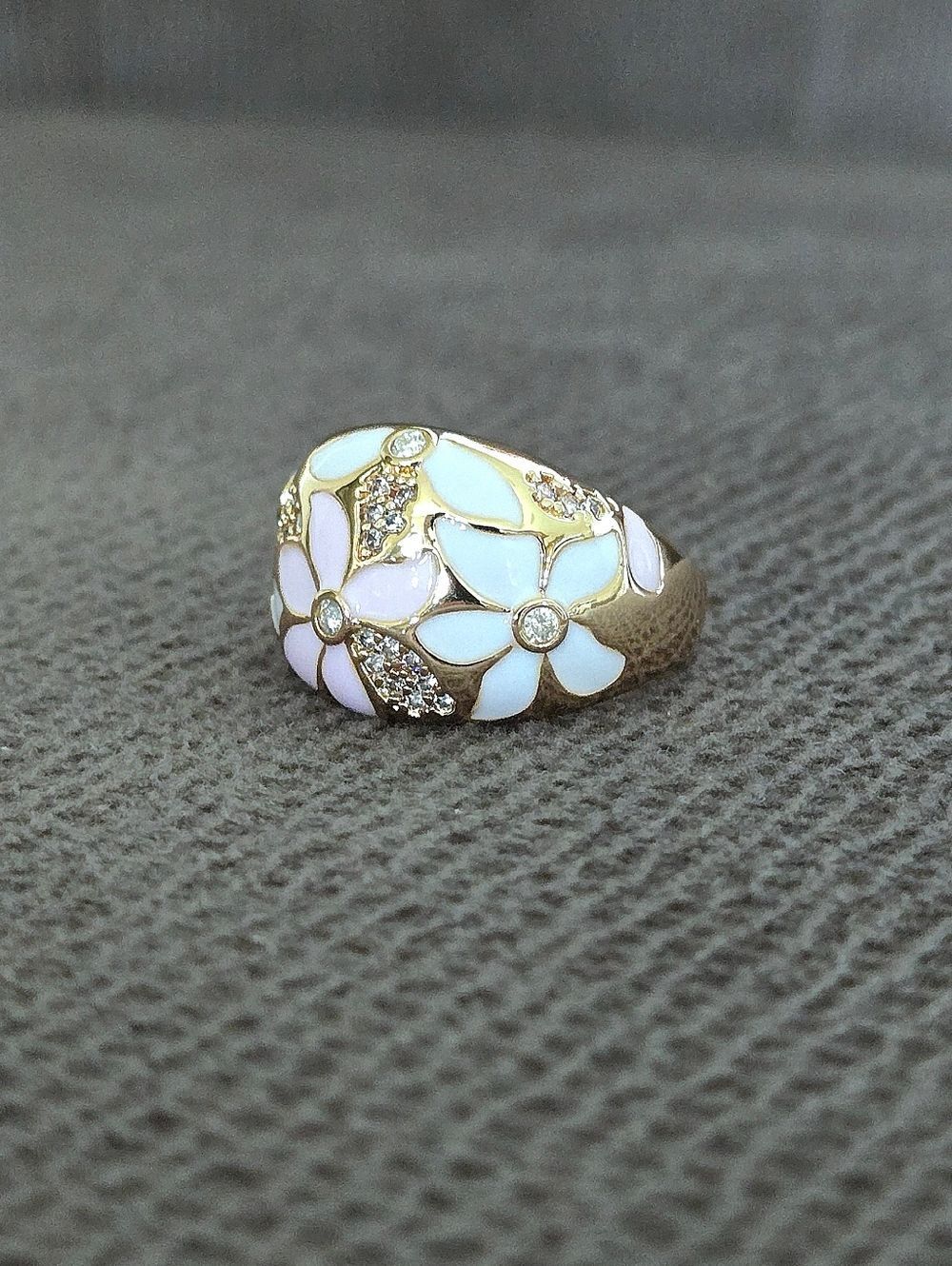 ✨️HP 2X✨️ Piper K Floral💐 Enamel Dome Ring💍 with Cubic Zirconias💎 - NWOT - Picture 5 of 15